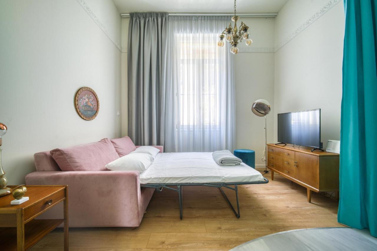 Keramos Athens Aparthotel Kültér fotó