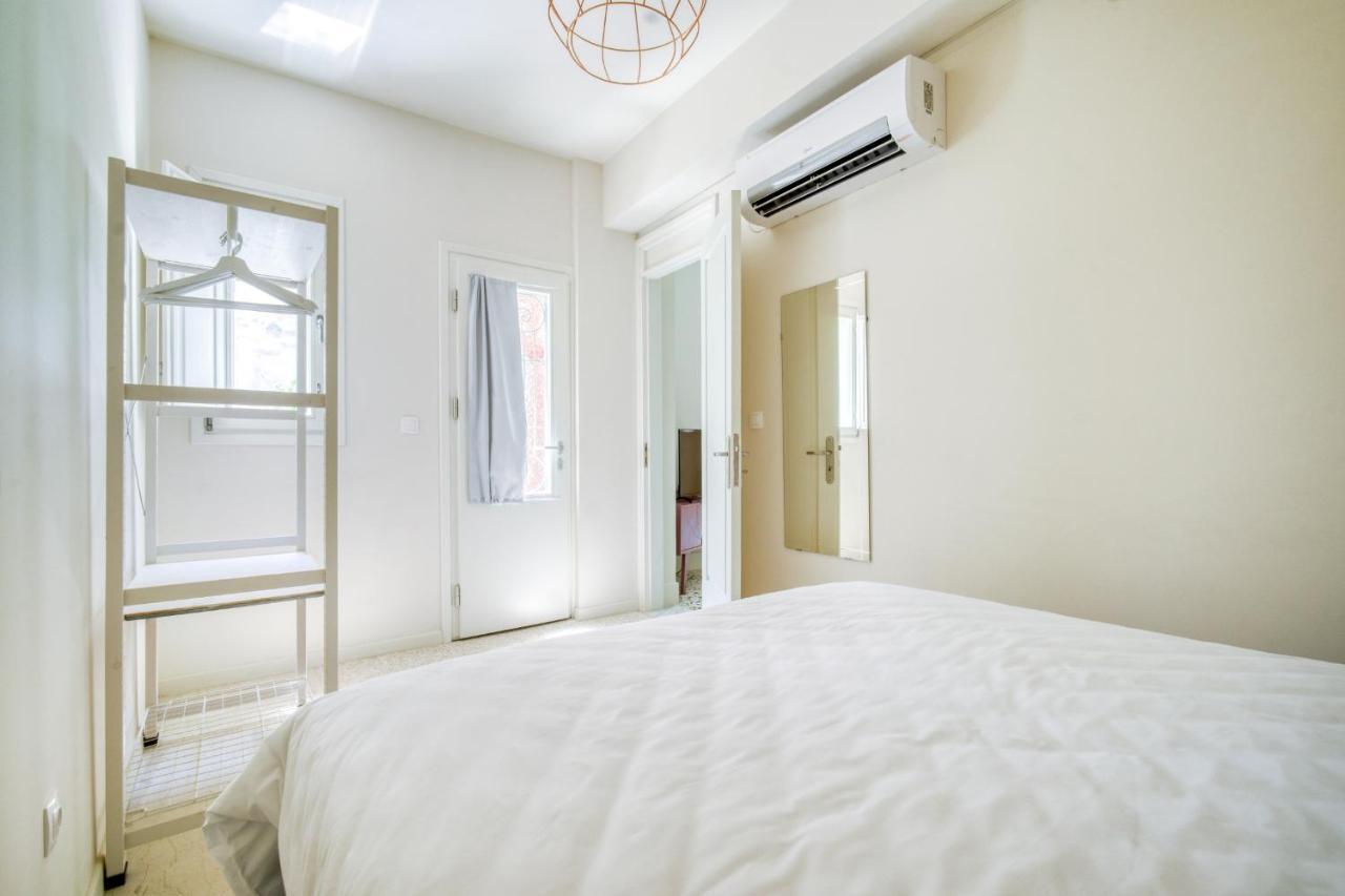 Keramos Athens Aparthotel Kültér fotó